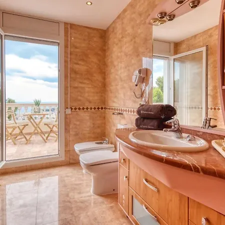 Costacabana - Ibiza Льорет-де-Мар