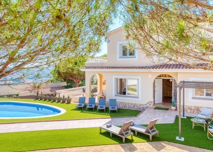 Costacabana - Ibiza Villa