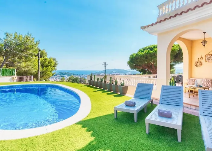 Villa Costacabana - Ibiza *